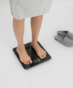 Brabantia ReNew Personenweegschaal Digitaal - Geen Batterij Nodig - Dark Grey 22 Brabantia ReNew Personenweegschaal Digitaal - Geen Batterij Nodig - Dark Grey -Yunmai Shop 550x366 18