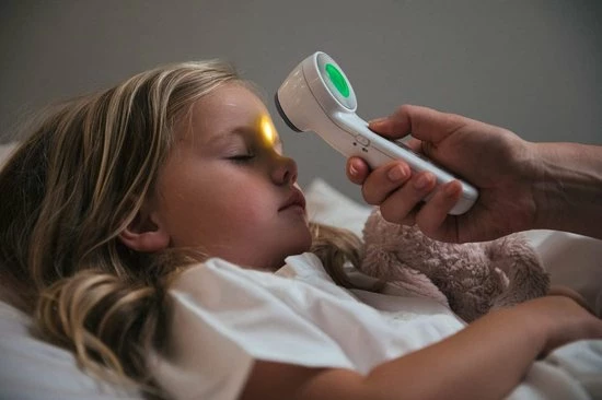 Braun Digitale Thermometer + Handige Opbergetui - Voorhoofdthermometer - Age Precision Technologie - Contactloze Meting - Geschikt Voor Baby's, Kinderen & Volwassenen - Koortsindicator Met Leeftijdsinstelling - Met Stiltemodus - BNT400- Wit 9 Braun Digitale Thermometer + Handige Opbergetui - Voorhoofdthermometer - Age Precision Technologie - Contactloze Meting - Geschikt Voor Baby's, Kinderen & Volwassenen - Koortsindicator Met Leeftijdsinstelling - Met Stiltemodus - BNT400- Wit - Afbeelding 7