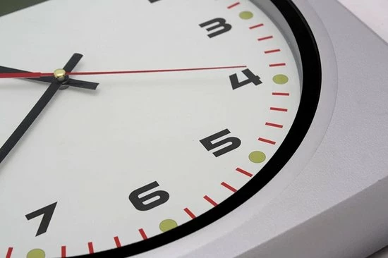 Life-time Lifetime S27-656 Digitale Personenweegschaal Met Klok – Persoon Weegschaal Tot 150 Kg 4 Life-time Lifetime S27-656 Digitale Personenweegschaal Met Klok – Persoon Weegschaal Tot 150 Kg - Afbeelding 2