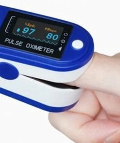 Merkloos Pulse Oximeter ? Saturatie Meter ? Digitale Hartslagmeter ? Zuurstofmeter - Digital Pulse Oximeter ? Zuurstof - Hartslagmeter ? Zuurstof Saturatiemeter ? Hartslag - Bloedzuurstofmeter ? Oximeter ? Vingertop Pulse -Yunmai Shop 550x419 4