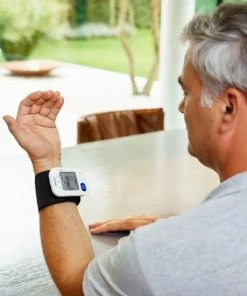 OMRON RS3 Intelli IT Bloeddrukmeter Pols - Blood Pressure Monitor - Klinisch Gevalideerd - 13,5 Tot 21,5 Cm Manchet 26 OMRON RS3 Intelli IT Bloeddrukmeter Pols - Blood Pressure Monitor - Klinisch Gevalideerd - 13,5 Tot 21,5 Cm Manchet -Yunmai Shop 550x550 339