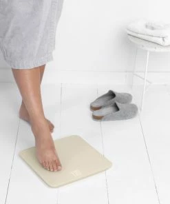 Brabantia ReNew Personenweegschaal Digitaal - Op Batterijen - Soft Beige -Yunmai Shop 550x550 531