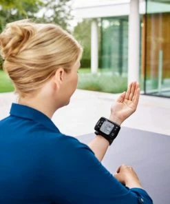 OMRON RS7 Intelli IT Bloeddrukmeter Pols - Blood Pressure Monitor - Klinisch Gevalideerd - Met Mobiele App - 13,5 Tot 21,5 Cm Manchet -Yunmai Shop 550x550 544