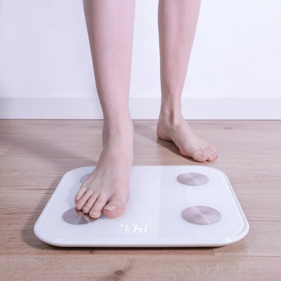 JAP Sports JAP WG20E Weegschaal Digitaal - Baby Modus - Met Lichaamsanalyse - Fitness Partner 4 JAP Sports JAP WG20E Weegschaal Digitaal - Baby Modus - Met Lichaamsanalyse - Fitness Partner - Afbeelding 2