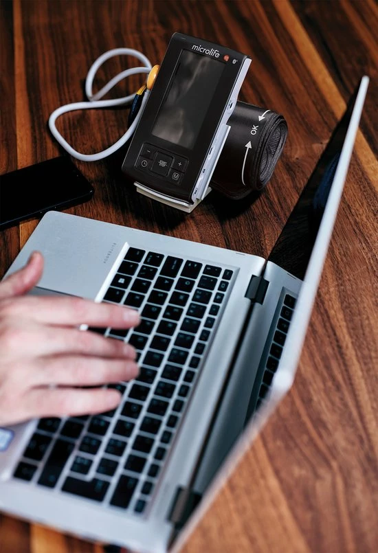 Microlife BP A6 BT - Bovenarm Bloeddrukmeter - Klinisch Gevalideerd - No. 1 Merk Bij Huisartsen 7 Microlife BP A6 BT - Bovenarm Bloeddrukmeter - Klinisch Gevalideerd - No. 1 Merk Bij Huisartsen - Afbeelding 5